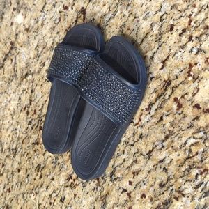 Croc slides